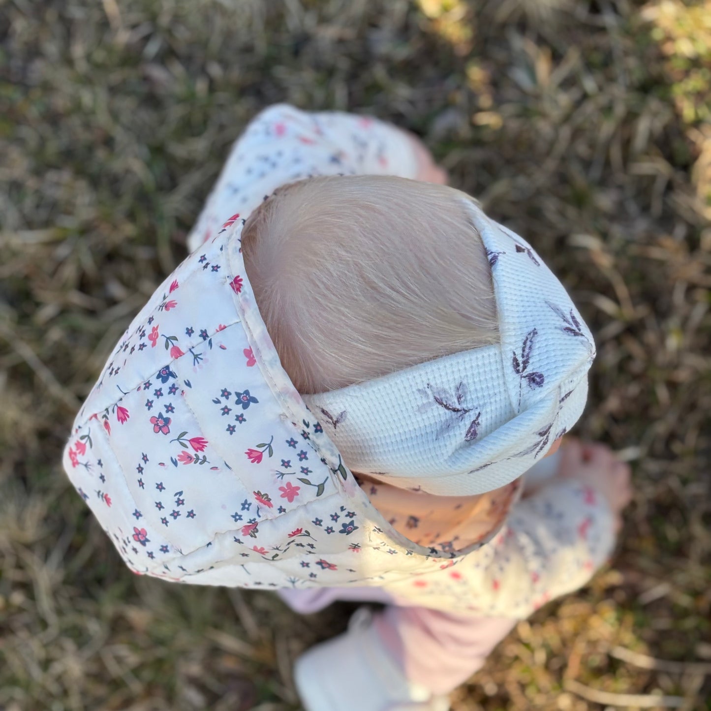 Pulover - MAMA, s trakcem in scrunchie, krajši in širši kroj