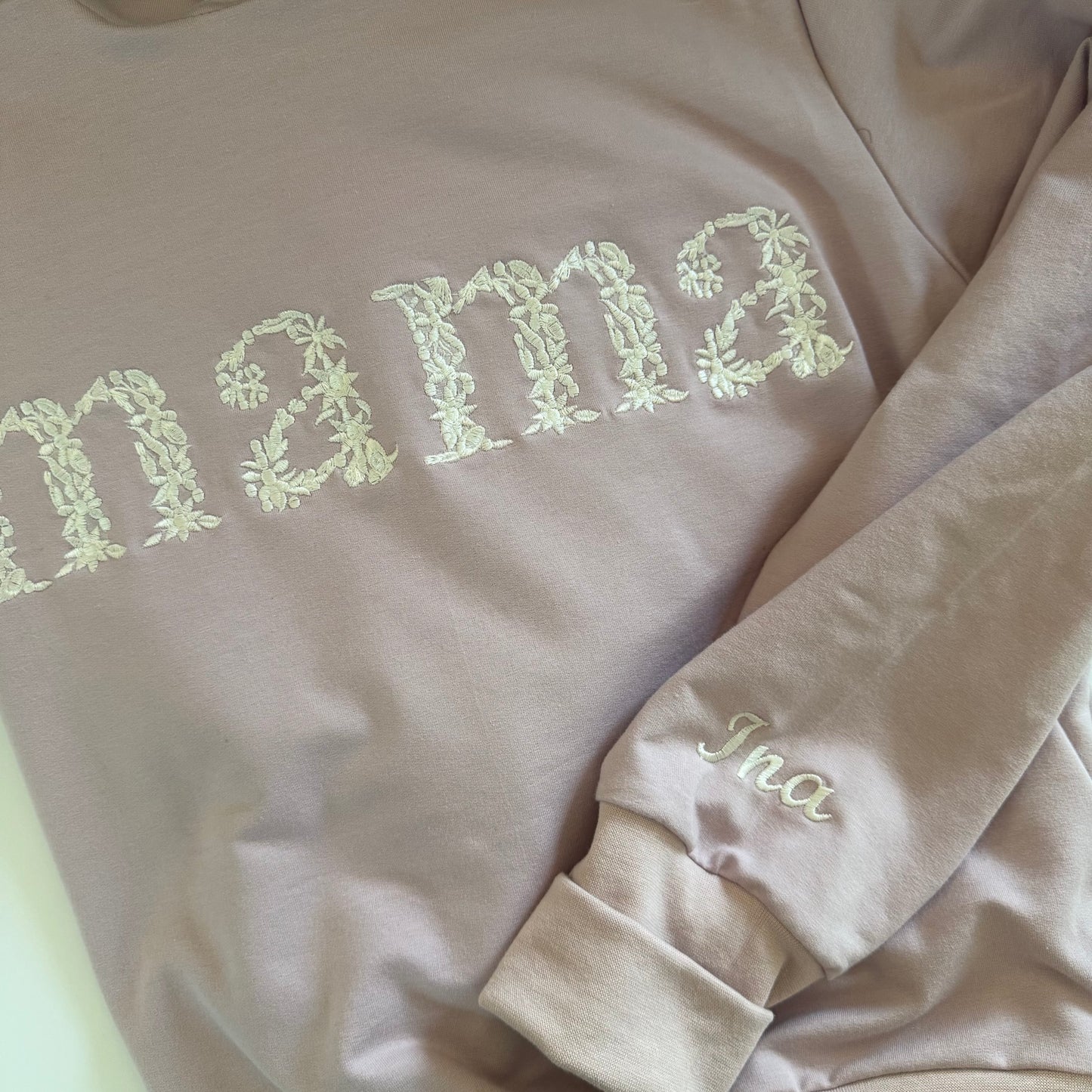Pulover - MAMA